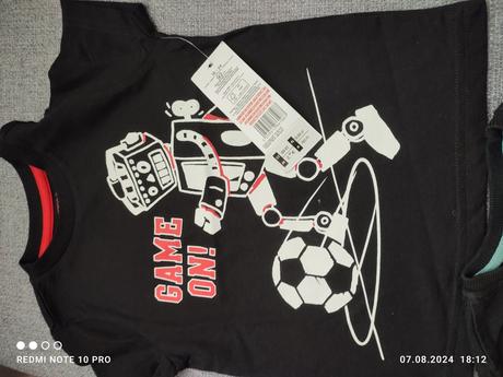 2x tričko s krátkym rukávom nove 104, 104