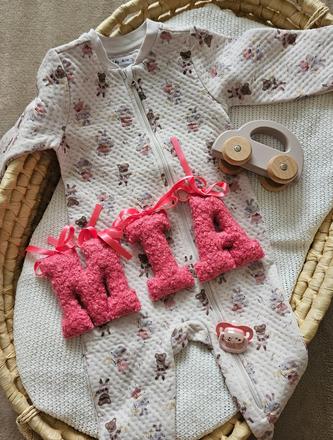 Mia - meno do detskej izbičky, 