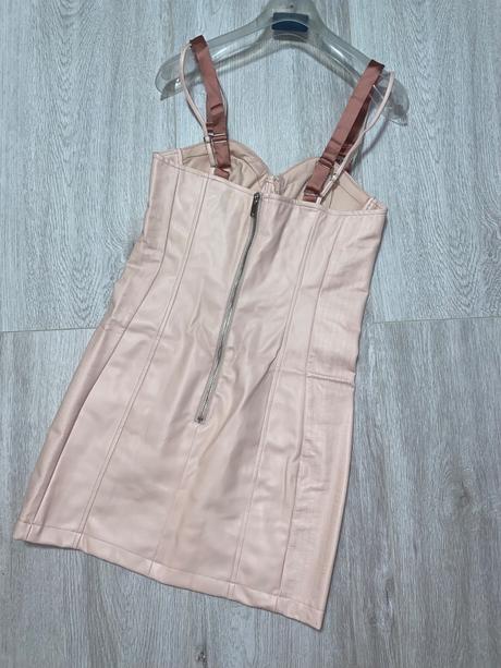 Koženkové šaty, bershka,m