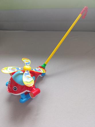 Vrtuľník na tlačenie,