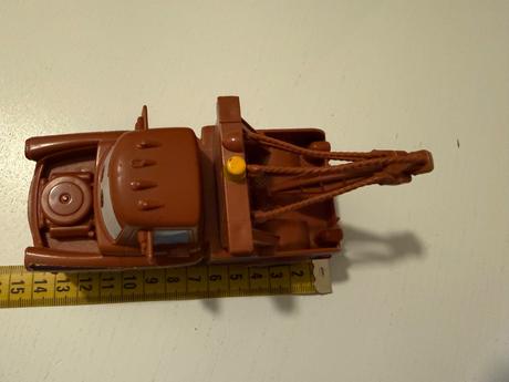 Kniha autá 2 - mater tajným agentom a auto mater, 