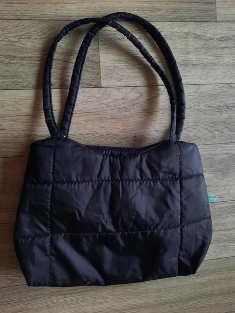 Čierna kabelka benetton, benetton