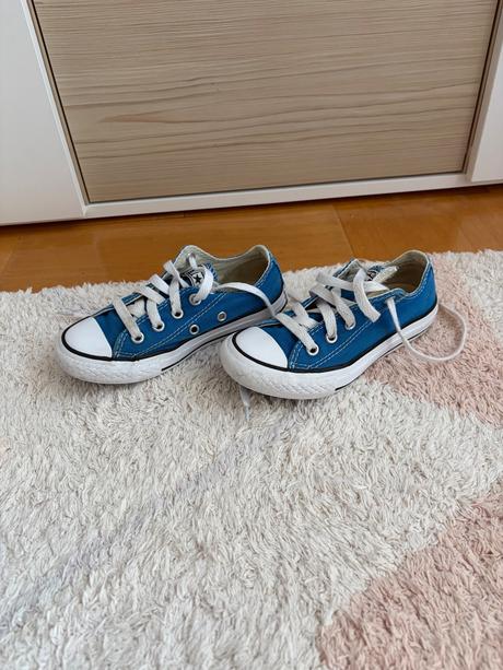 Converse, converse,28