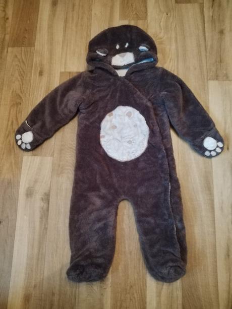 Overal pre najmenších macko, 74