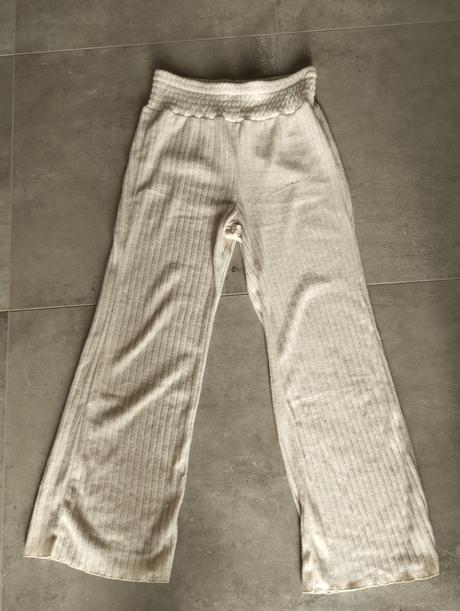 Zvonové nohavice, l