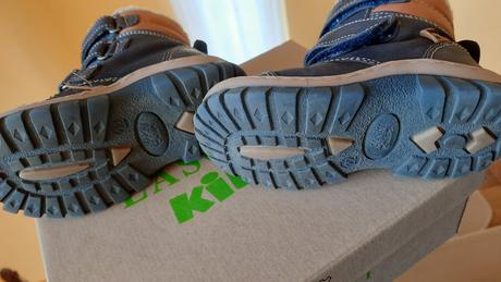 Chlapcenske čižmy, lasocki,22