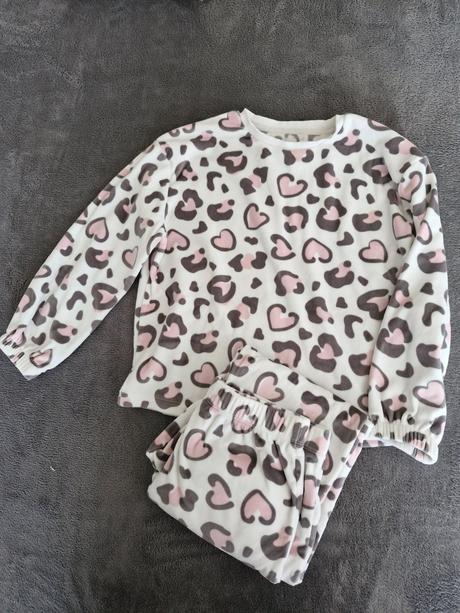 Velúrové pyžamko, f&f,128