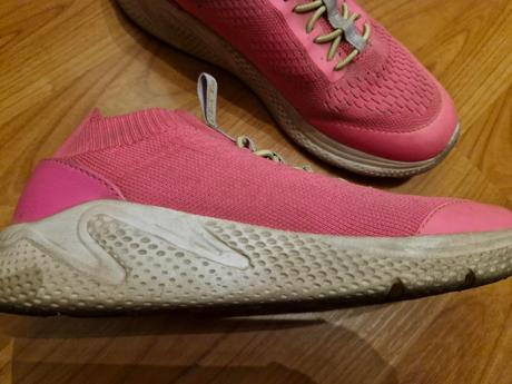 Dievcenske tenisky_ruzove, geox,35