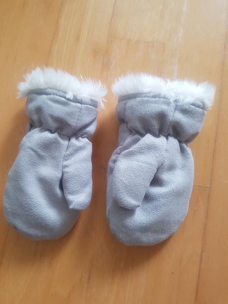 Rukavičky teplučké s kožušinkou, 86