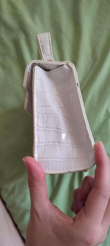 Kabelka do ruky aj crossbody, 