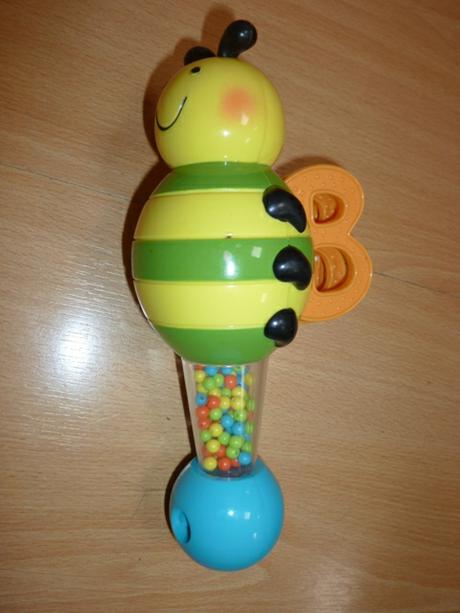 17cm hrkajuca vcielka , 