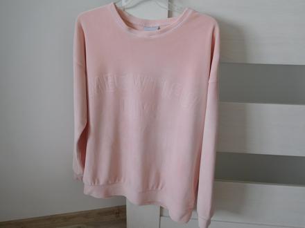 Mikinka makučká -m,, m