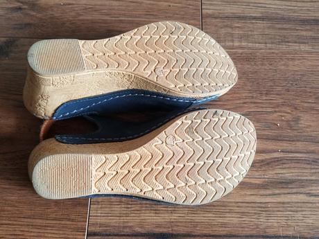 Kožené sandále na platforme, 36