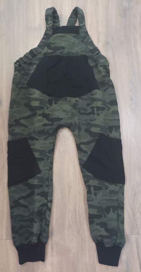 Maskace na traky, 104