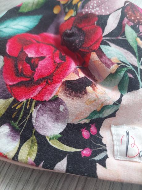 Čiapka kvety babako 68, 68