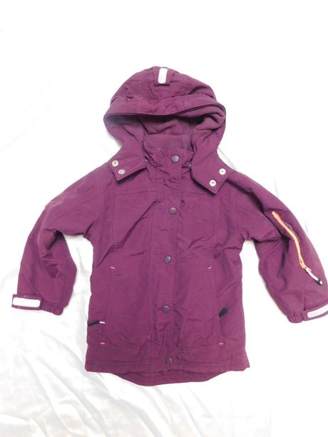 Kvalitna lyziarska bunda s odonimatelnou kapucnou, 92