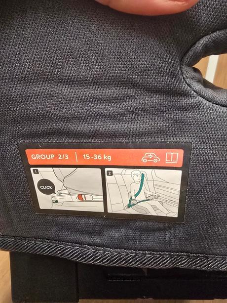 Podsedák s isofixom, 