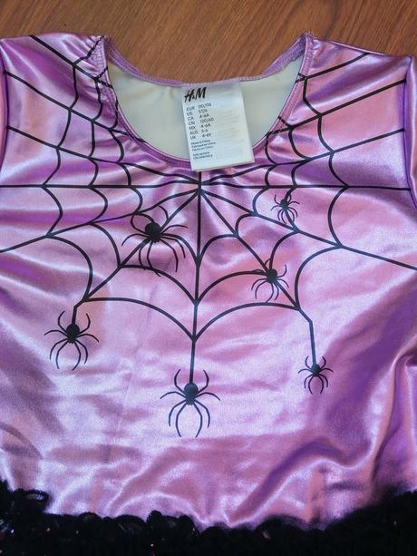 Kostým z h&m 110/116, 