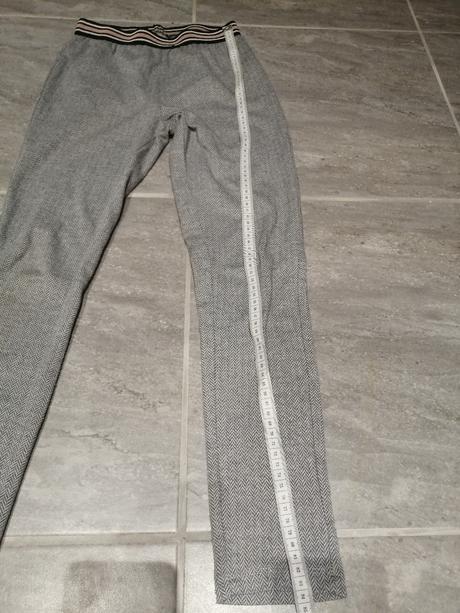 Pohodlné pružne nohavice zara v152 vzor rybia kost, zara,152