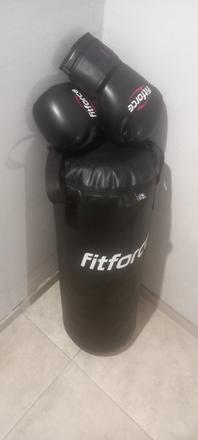 Boxovacie vrece a rukavice,