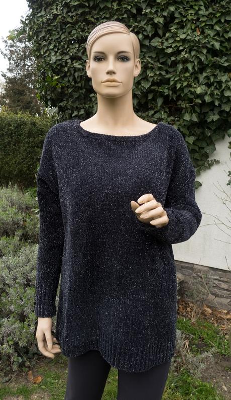 Tmavomodro - strieborný pulóver, amisu,40