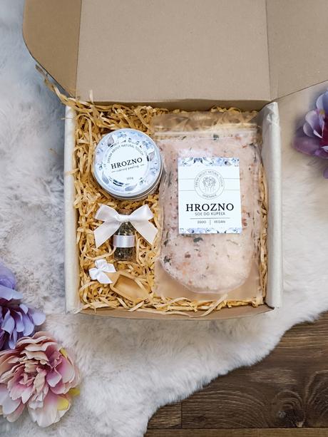 Handmade - peeling a soľ do kúpeľa hrozno, 