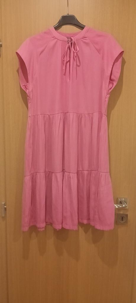 Ružové šaty, yessica,36