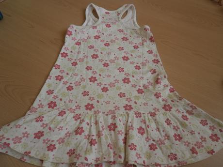 Šaty hellou kitty, 110