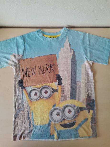 2x tričko mimoni, 140