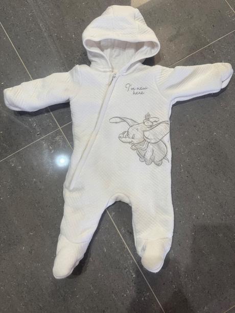 Teplý overal, disney,68