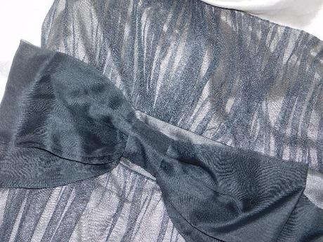 Luxusne slavnostne saty, 44