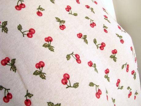 Biele tričko s čerešňami, l