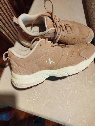 Calvin klein botasky, 37