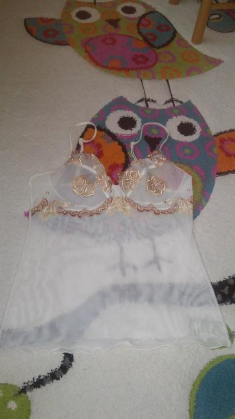 Priesvitna kosielka, miriale,s