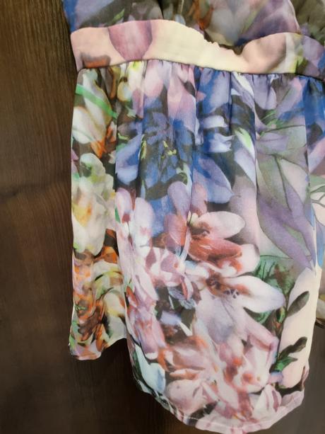 Kvetovaná oodji blúzka, 36