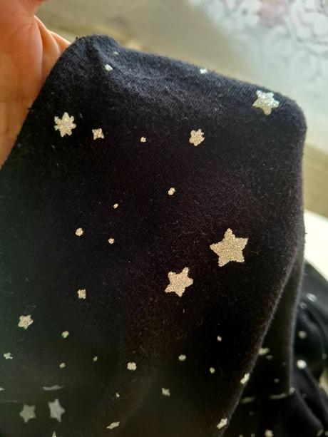 Svetrík s hviezdičkami veľ. 122/128, h&m,122