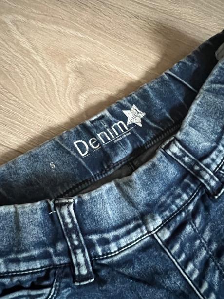 Rifle, denim,s