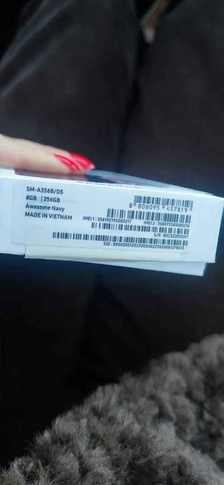 Predám samsung galaxy a35 8g/256 gb, samsung