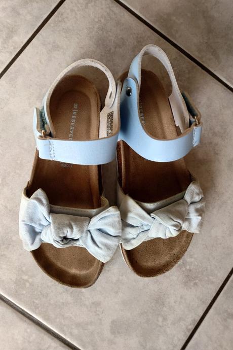 Sandale, reserved,33