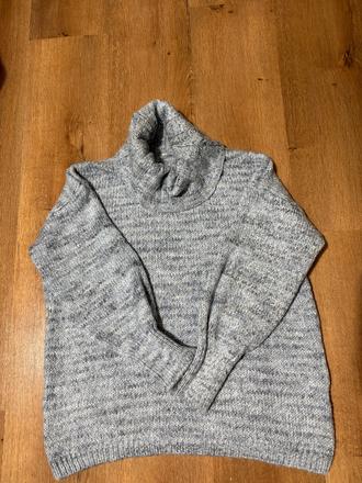 Hrubý rolák reserved, reserved,s