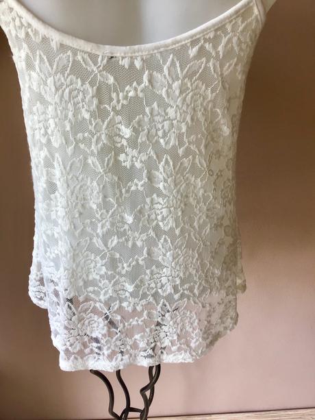 Krajkovy top /1a, 40