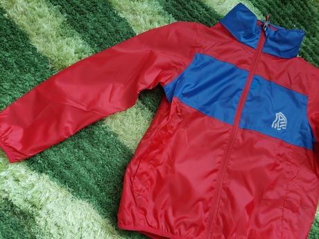 Bunda do dažďa, 134