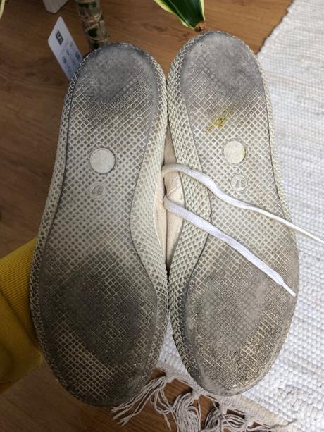 Béžové snurovacie topánky, 37