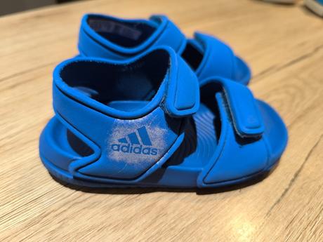 Sandálky 21 a 22, 21