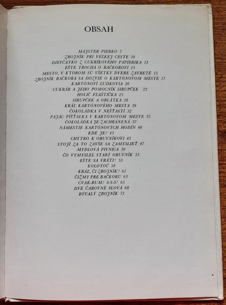 Námestie kartónových hodín,