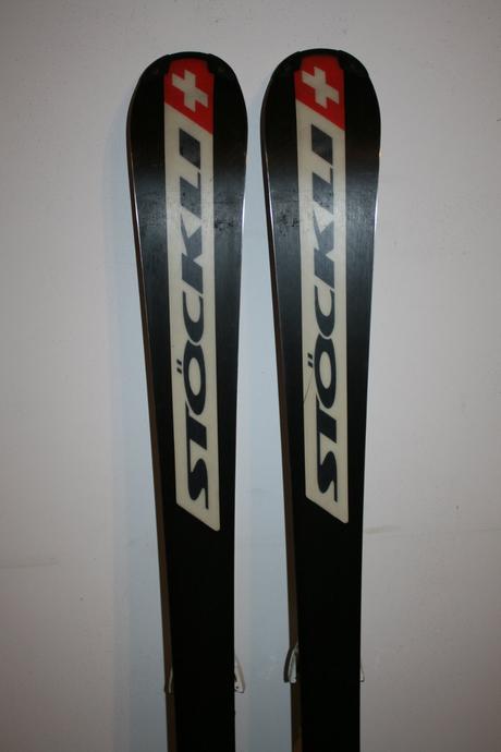 Švajčiarske lyže stockli laser 146 cm, 140-149 cm