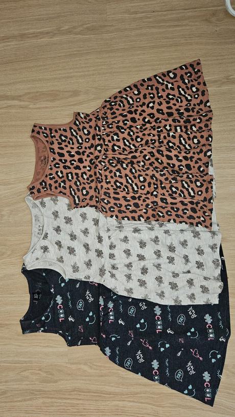 3x letne saty, f&f,110