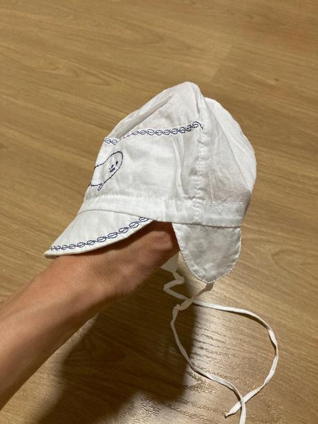 Letná čiapočka, 42