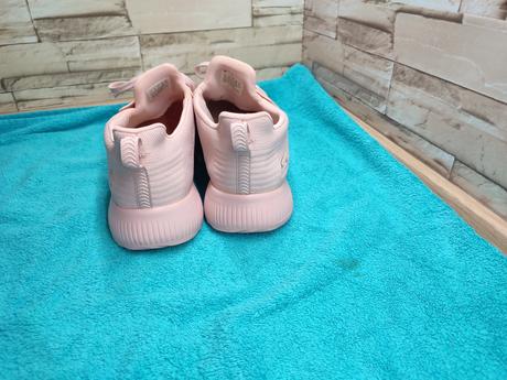 Skechers 41- dámske ružové tenisky, skechers,41