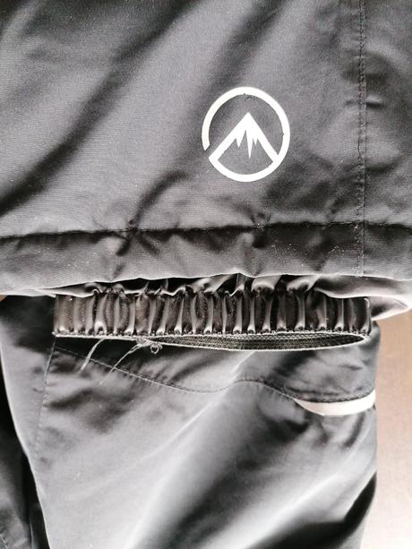 Čierne oteplovacky, 110